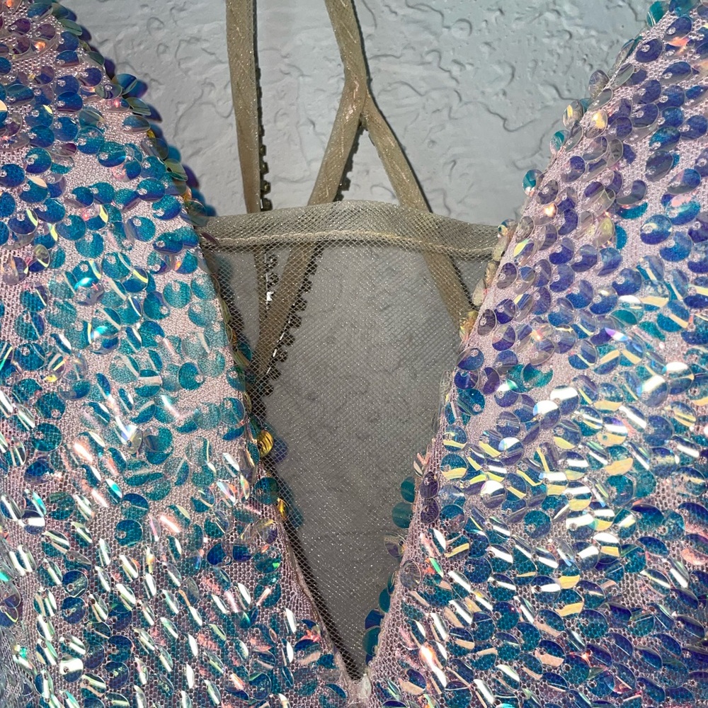 Amazing condition - Picture 3 of 9